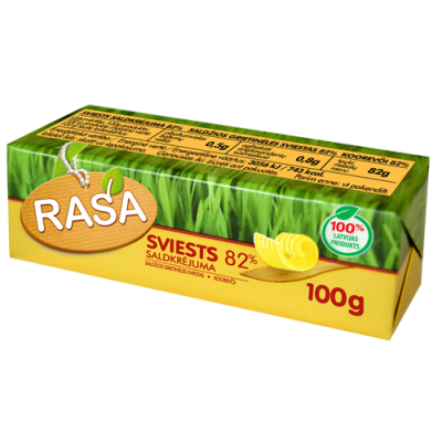 骑行在风景线上：摩托车旅行者的视觉盛宴