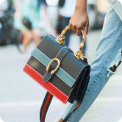 百度智能门户结合文心一言，让智能创作触手可及